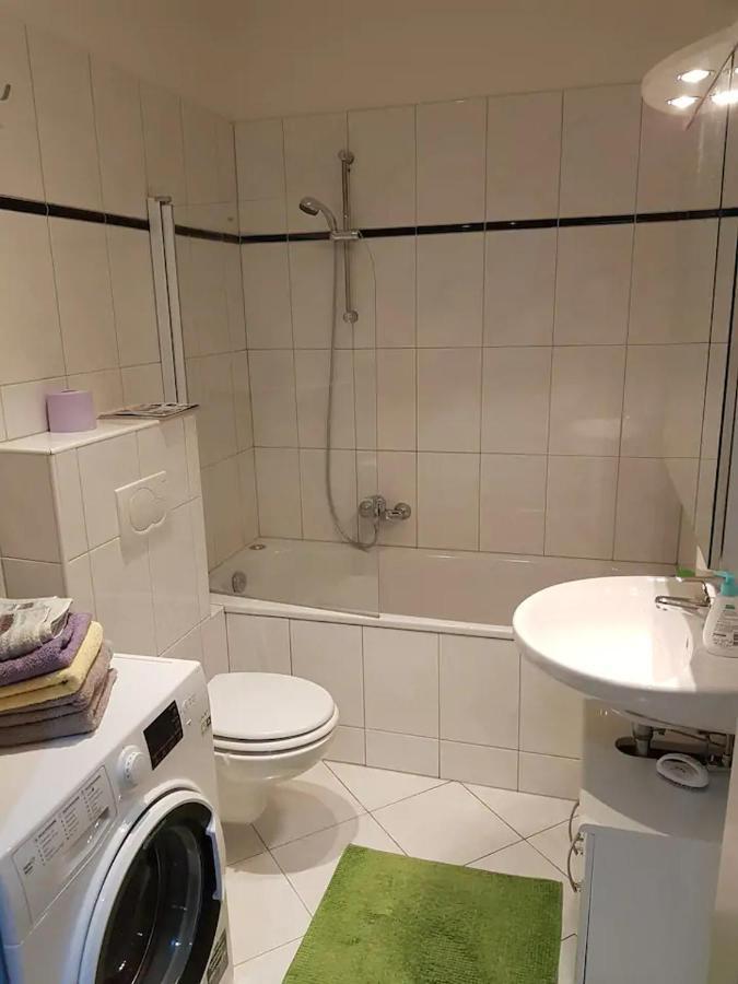 Your Sunny Home Away From Home Wien Ngoại thất bức ảnh