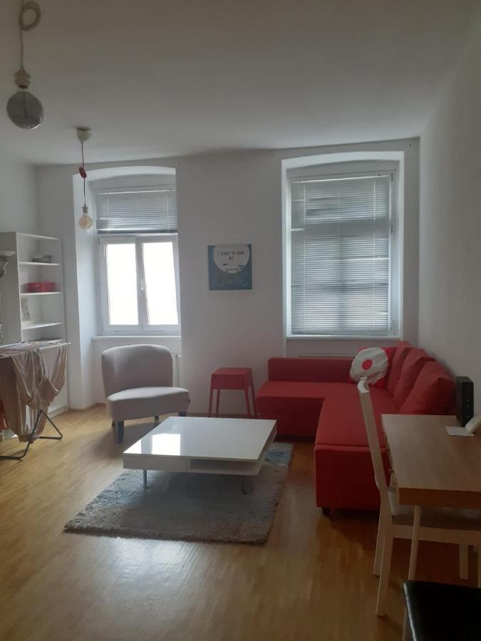 Your Sunny Home Away From Home Wien Ngoại thất bức ảnh